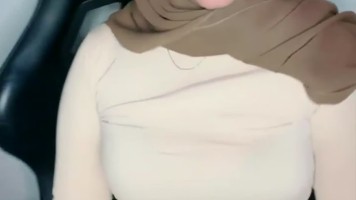Kak Wangi Melet Ukhti Jilbab Nakal Menggoda